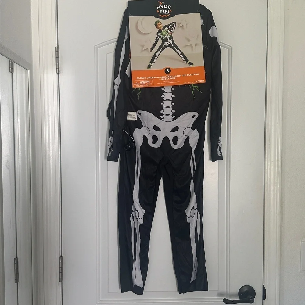 NWT Hyde & EEK! Skeleton Glow under Blacklight Electric Bones Costume Sz S (6-7)
